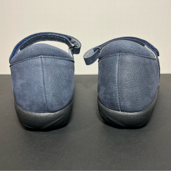 Womens NAOT Agathis Navy Blue Velvet Nubuck Leather Mary Jane Shoes / Size 7 - Picture 4 of 8